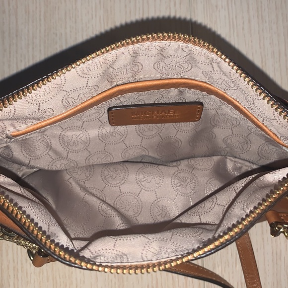 Michael Kors Brown Leather Crossbody Bag - Picture 4 of 5